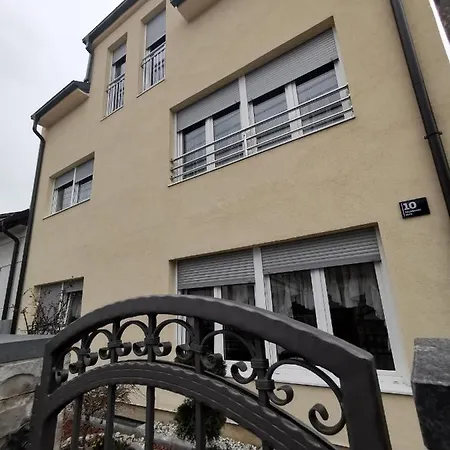 Fenjer Apartment