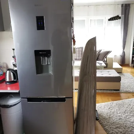 Fenjer Apartment *