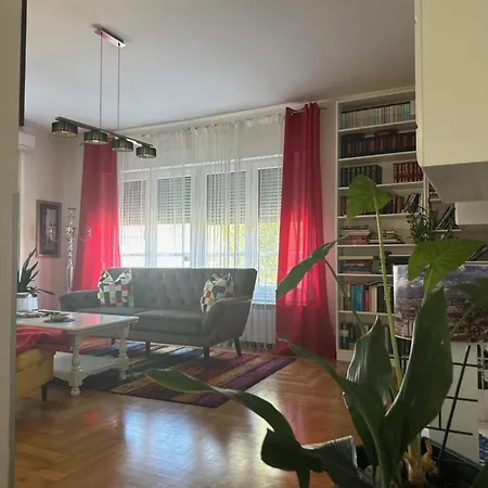 Apartment Fenjer *