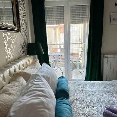 Apartment Fenjer